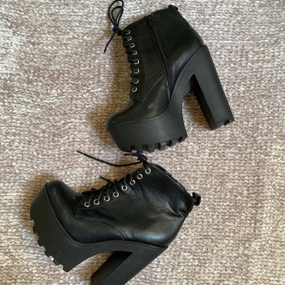 Charlotte Russe Black Platform Boots